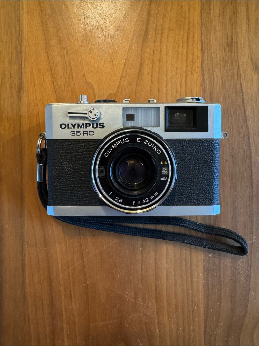 Olympus 35 RC Rangefinder Camera in Silver and Black